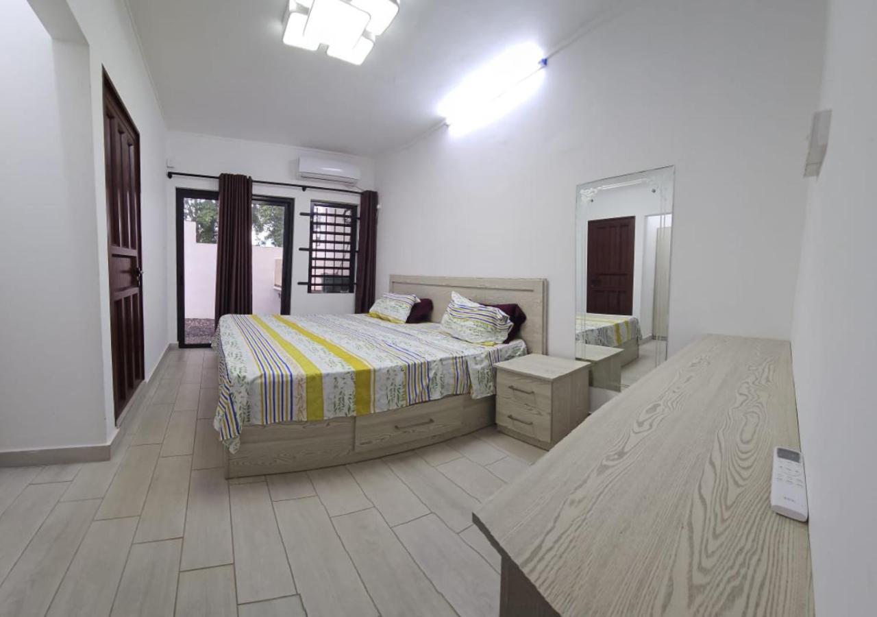 3 Bedroom Family Pool Villa Flic-En-Flac Beach Exterior photo
